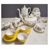 Gp. Aynsley Cottage Garden bone china: tea set,