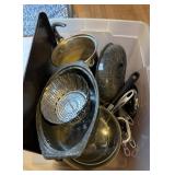 POTS & PANS W/ TOTE