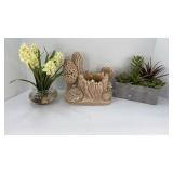 FLORAL ACCENT PIECES & MOREL MUSHROOM PLANTER