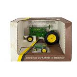 Ertl Boxed John Deere 1934 Model A Tractor Set