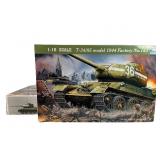 2 Trumpeter Boxed T-34/85 Model 1944 Factory No