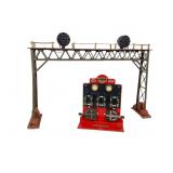 Prewar Lionel Standard Gauge 440 Signal Bridge & 4