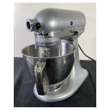 KitchenAid Artisan 5 Quart Bowl Stand Mixer