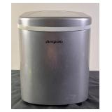 Igloo Portable Electronic Ice Maker