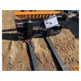 SKID STEER PALLET FORKS