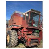 International Harvester 1460 - Axial Flow Combine; 844 hrs; SN 1700233U023554