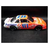 ERTL 1:18 #10 Derrike Cope Nascar Die Cast