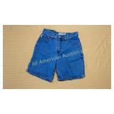 Vintage Arizona ladies denim shorts, size 9