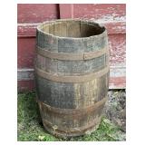 Wood Barrel, good condition