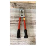 Bolt cutter