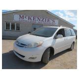 2007 TOYOTA SIENNA 181613 MILES