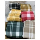 FLEEECE BLANKETS 6PCS 50-60IN EA