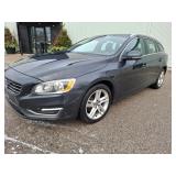 2015 VOLVO V60 PREMIER + 239123 KMS