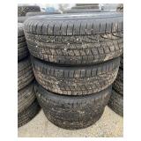 4 GoodYear Assurance Weatherready tires 215/65R16