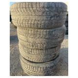 4 Michelin Lattitude tires  245/50R20