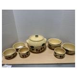 Watt Pottery Bean Pot and Bowls