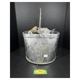 De Luxe Metal Wash Bin Bucket