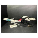 Star Trek Ship and Cargo Airplane