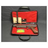 Crosman Medallist 2 Pellet gun and case with