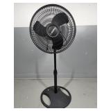 Lasko oscillating fan