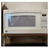 G.E. Microwave  Model: JES2051DN1WW