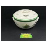 Spode Christmas tree covered casserole 2 1/4qt