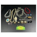 Lot of costume jewlery, Napier, Aurora Boresalis