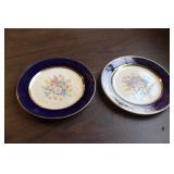 2 Vtg Decorative Plates w/flowers, blue trim