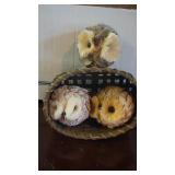 Basket w/ 3 Owl Decor