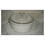 Corning Ware Casserole Dish with lid 2.5 liter