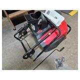 NEW 18 IN 13 AMP Electric Snowthrower