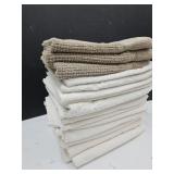 Lot of Hand Towels & Bath Towels