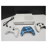 XBOX Game System w/Controllers