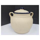 Manmouth Bean Stone Ware Crock w Lid 8"h