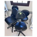 Lot of 4 Lab Chairs