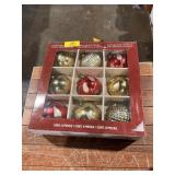 9 piece 4" Christmas Ornament Bulbs