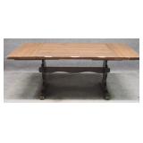 Dining Table w/2 Leaves