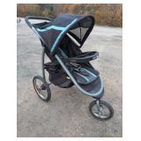 Fast Action Jogging Stroller