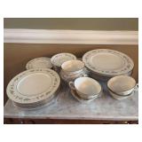 Lenox Brookdale Dish Set