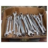 VARIOUS SIZE COMBINATION WRENCHES