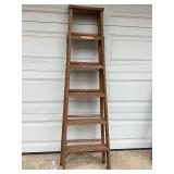 JOHNSON STEP LADDER 6 FOOT