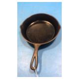 No 5 iron skillet