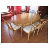 beautiful vintage dining table w 6 chairs 2 leaves