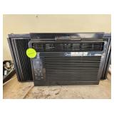 Midea Window Air Conditioner, Condition Unknown