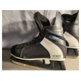 Sz 11 Ice Skates-Intruder