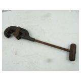 Vintage No. 19 Pipe Cutter