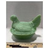 Modern jadeite sitting hen