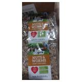 Love my girls nut and worm Seed cake (2pk)