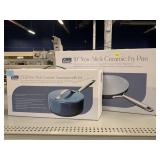 NIB Lex 2.5 qt. Non-stick ceramic saucepan and