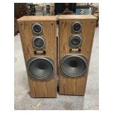 2-Yamaha NS-A222 Speakers